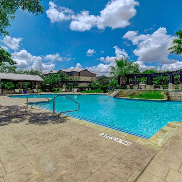 Platinum Shavano Oaks San Antonio, TX Home